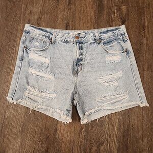 Celebrity Pink Womens Distressed Blue Jean Shorts Size 19 34 Denim